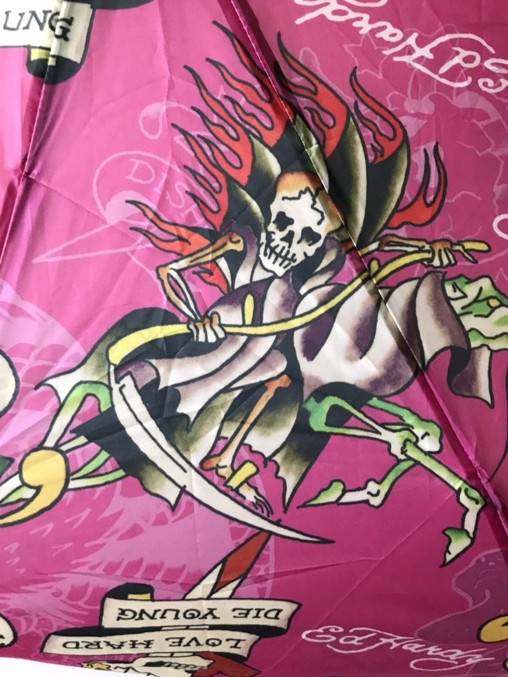 Ed Hardy NWT Love Kills Slowly Compact Umbrella Pink Y2K Deadstock Tattoo Skull